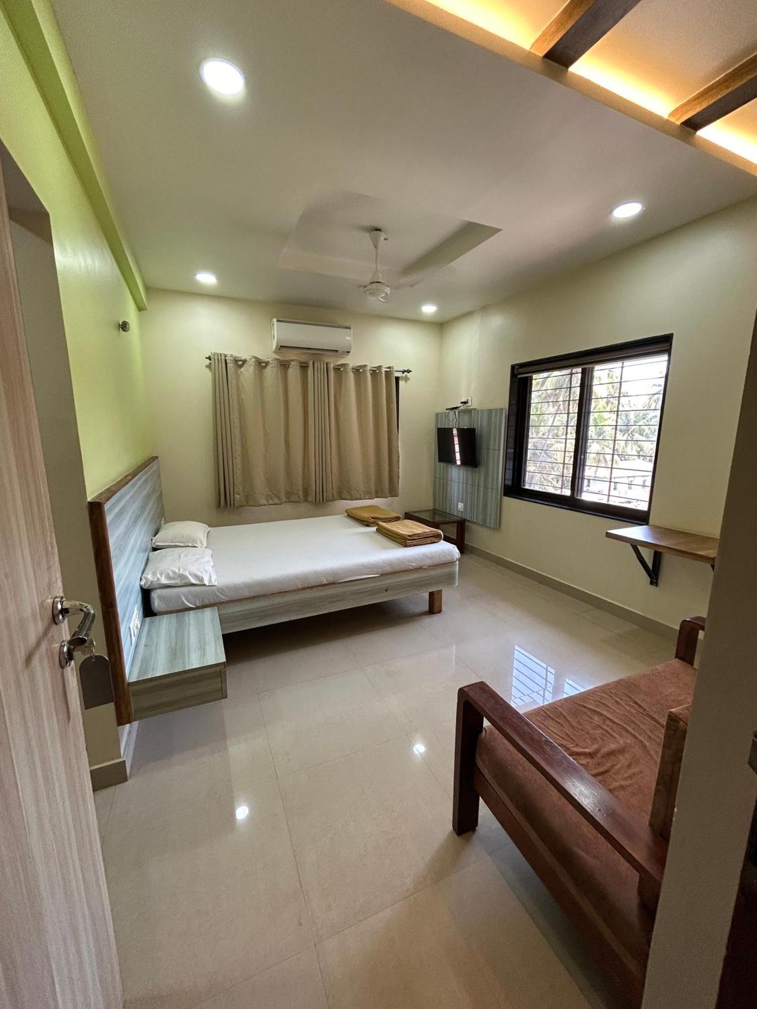 Hotel Aaba'S Gomantak Sawantwadi Exterior foto
