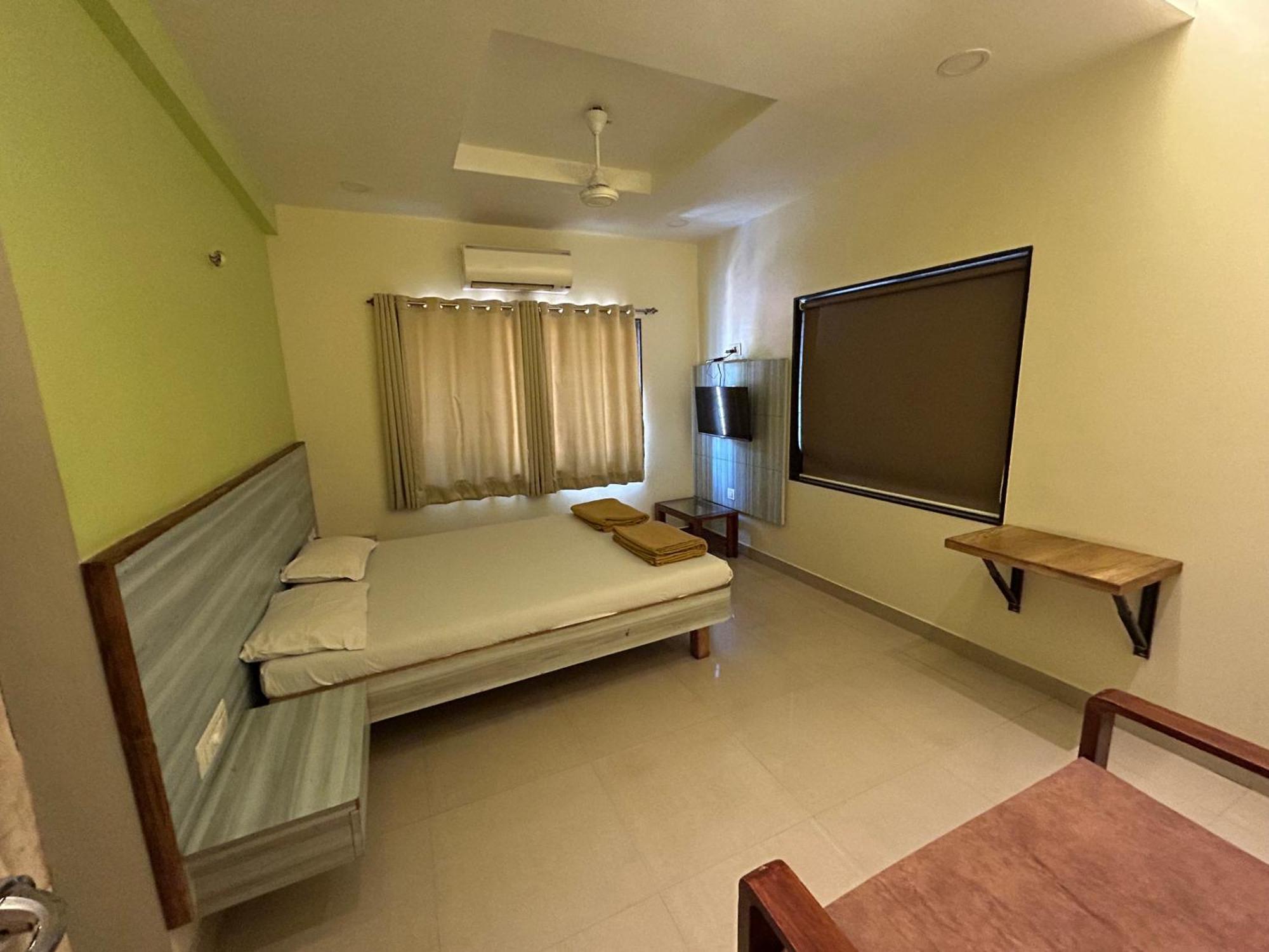 Hotel Aaba'S Gomantak Sawantwadi Exterior foto